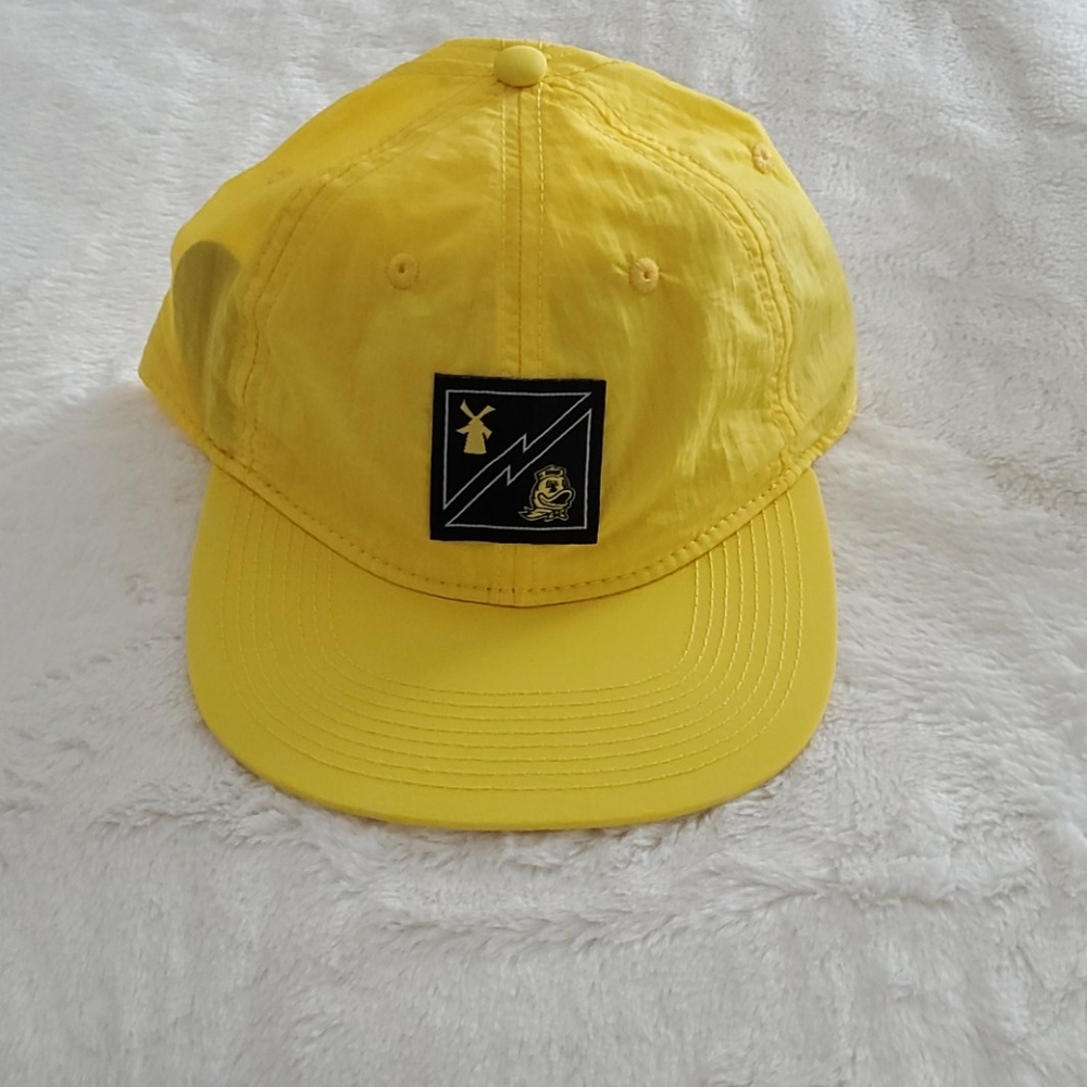 COPY - Yellow hat